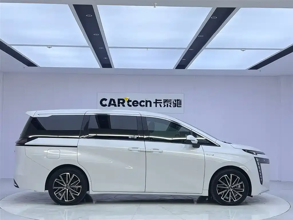GAC Motor E8 Hybrid 2024 из CN, фото 7