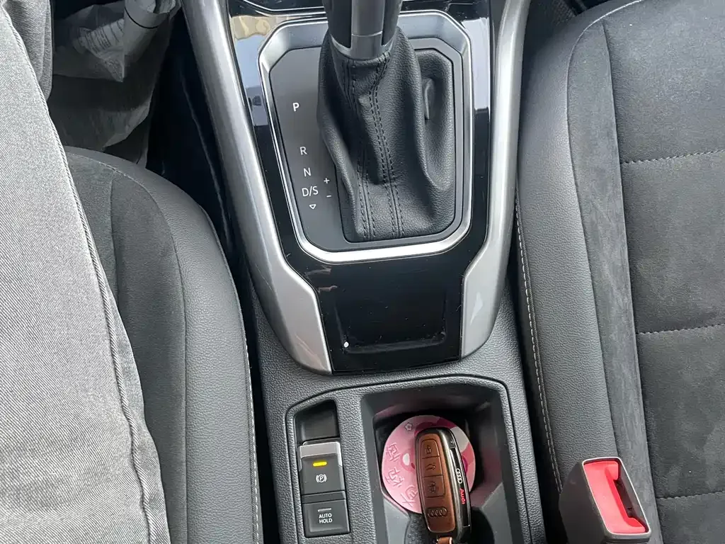Volkswagen T-Roc 2022 из CN, фото 10