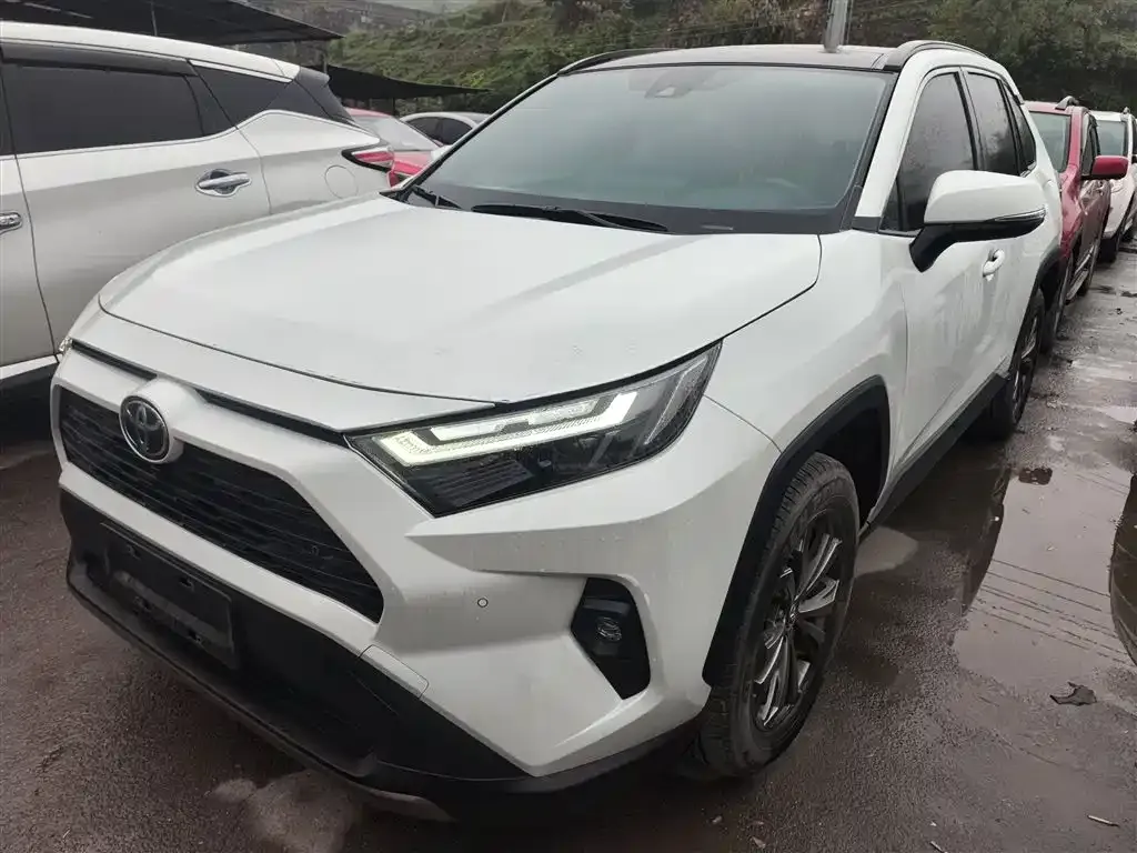 Toyota RAV4 2023 из CN, фото 10