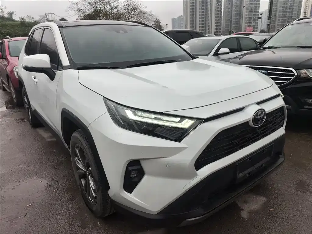 Toyota RAV4 2023 из CN, фото 7
