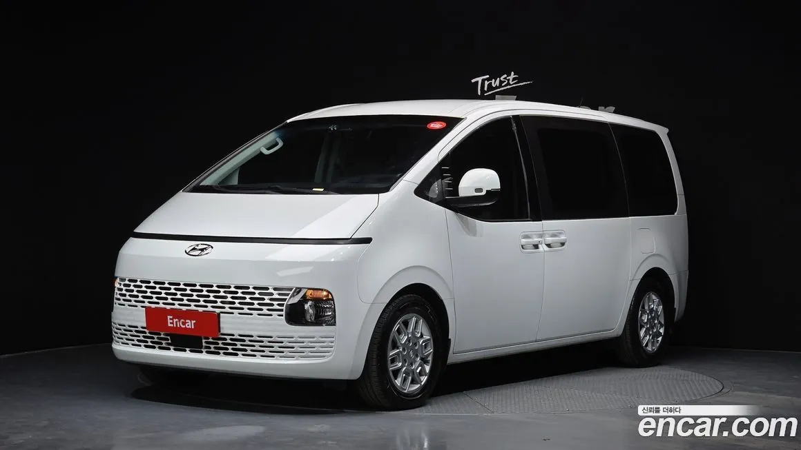 Hyundai Staria 2022 из KR, фото 1