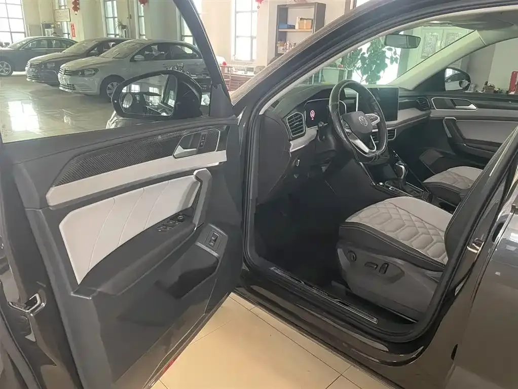 Volkswagen Tayron 2023 из CN, фото 2