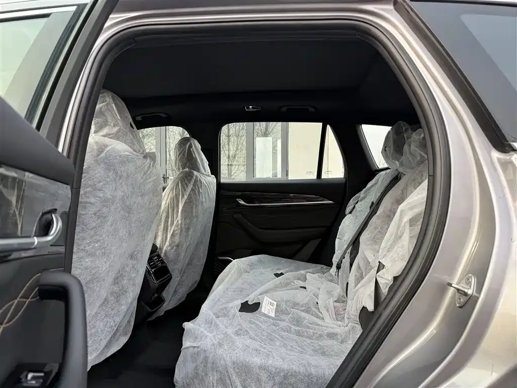 Geely Xingyue L 2026 из CN, фото 2