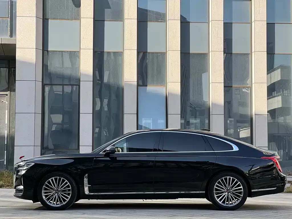 Hongqi H9 — фото 2