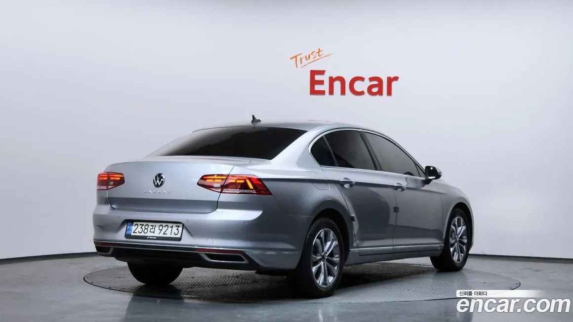 Volkswagen Passat 2022 из KR, фото 6