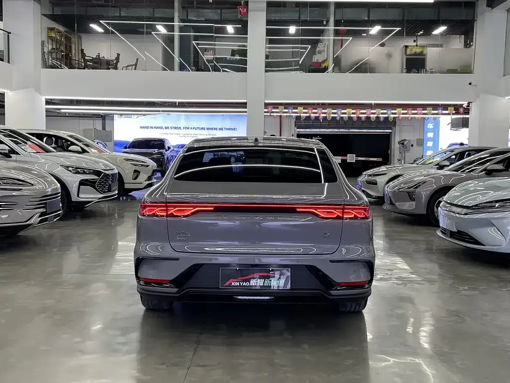 BYD Han 2025 из CN, фото 4