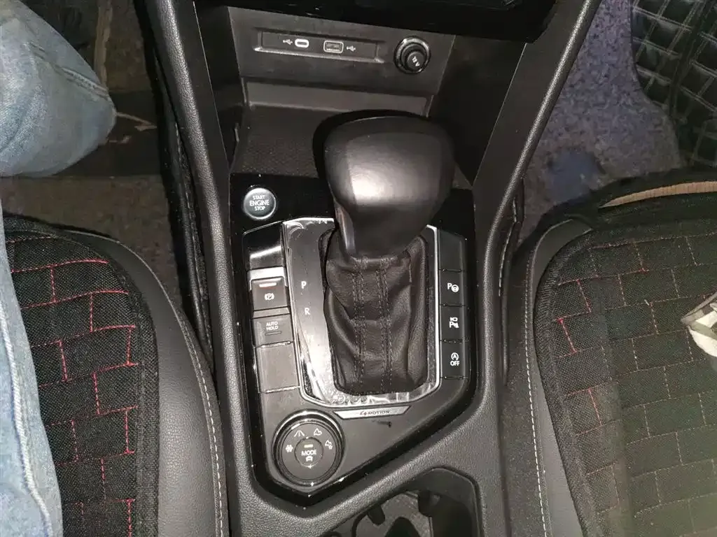 Volkswagen Tiguan L 2022 из CN, фото 10