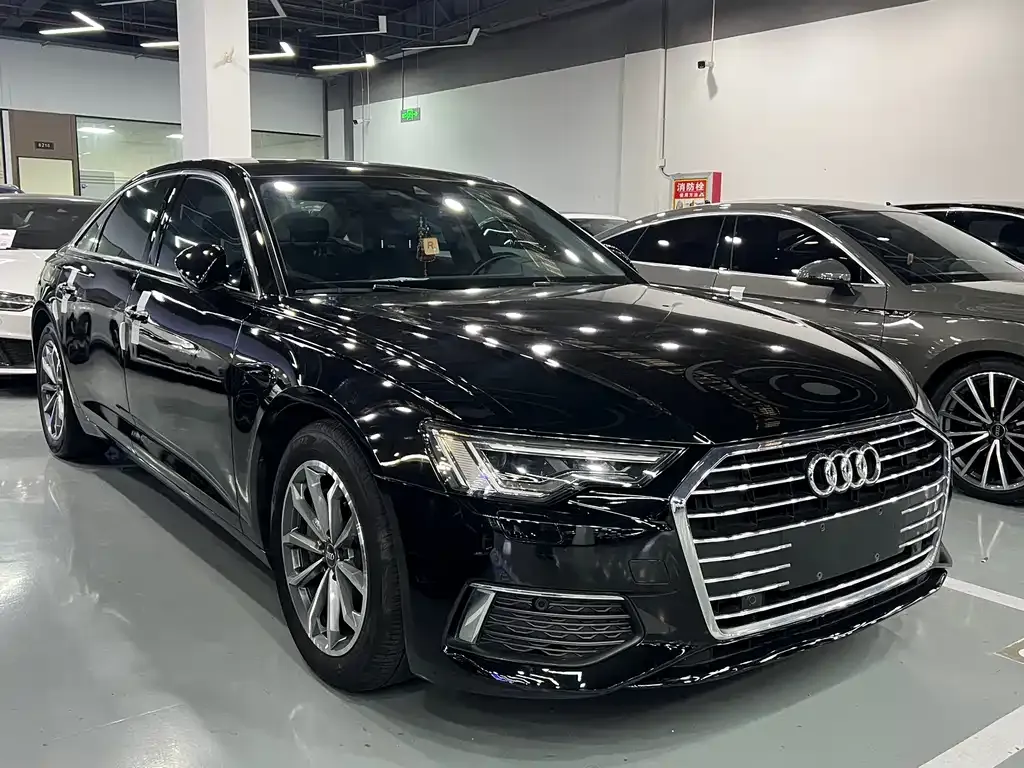 Audi A6L 2021 из CN, фото 10