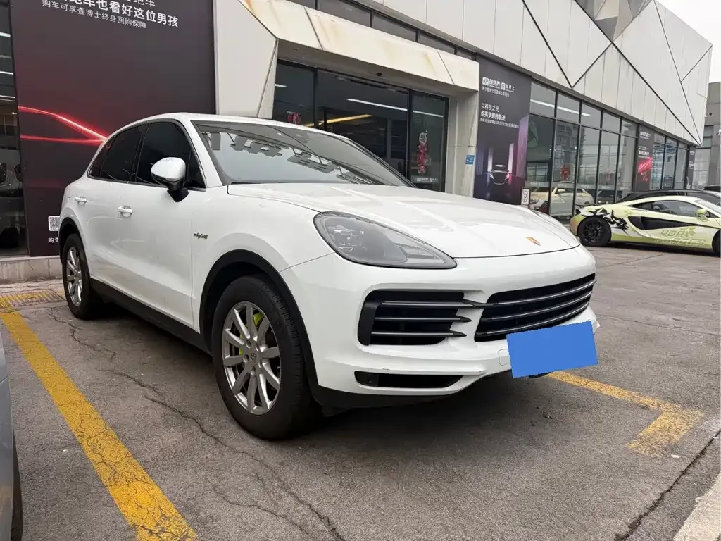 Porsche Cayenne Hybrid 2021 из CN, фото 5