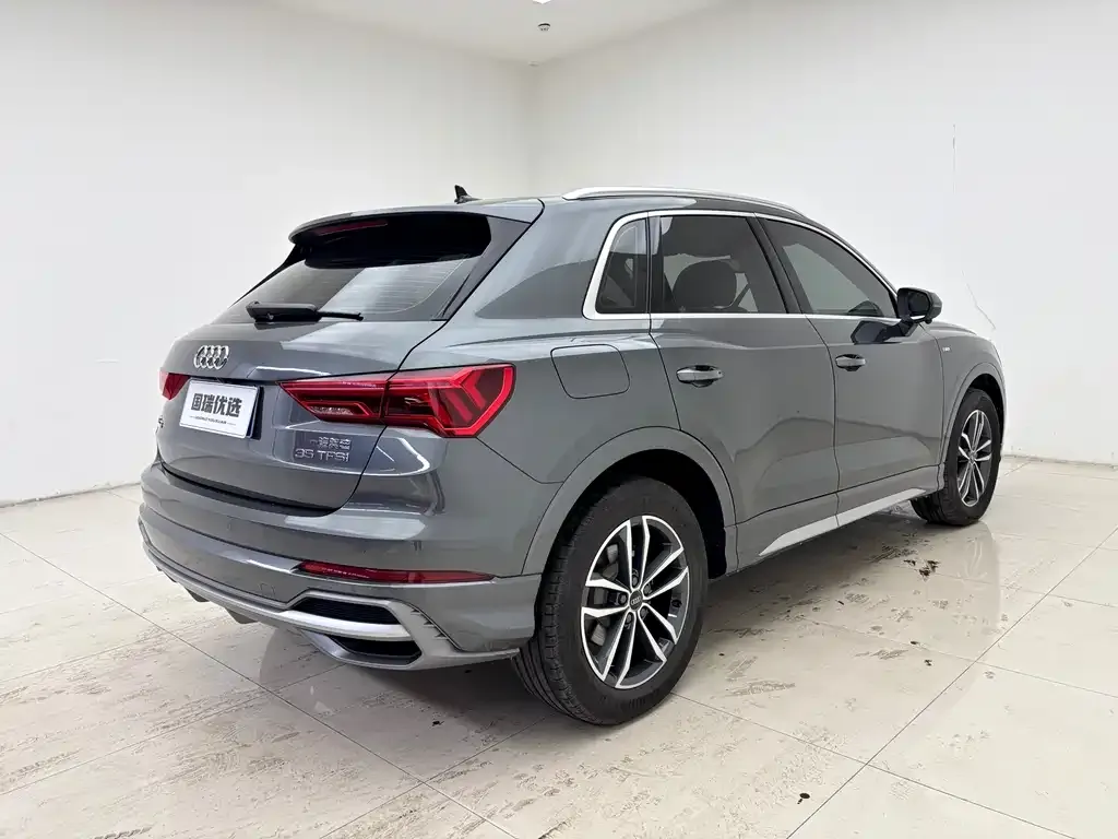 Audi Q3 2022 из CN, фото 2