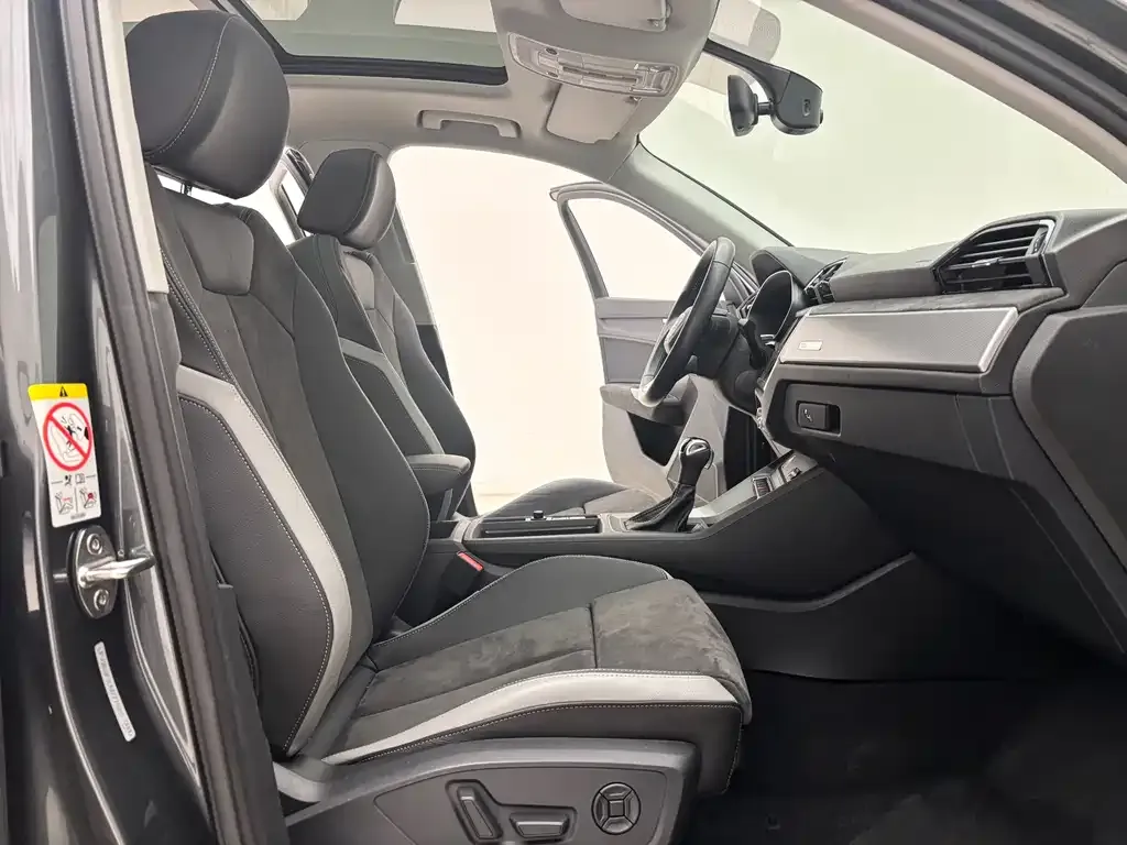 Audi Q3 2022 из CN, фото 8
