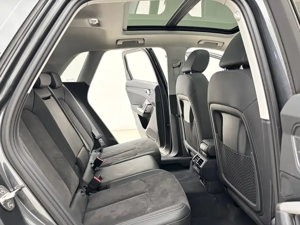 Audi Q3 2022 из CN, фото 3