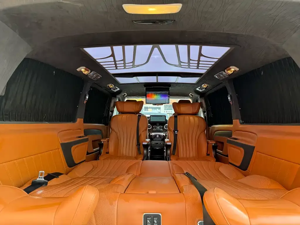 Mercedes-Benz Vito 2023 из CN, фото 5