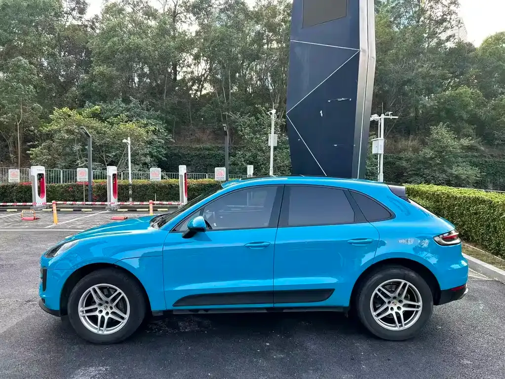 Porsche Macan — фото 7