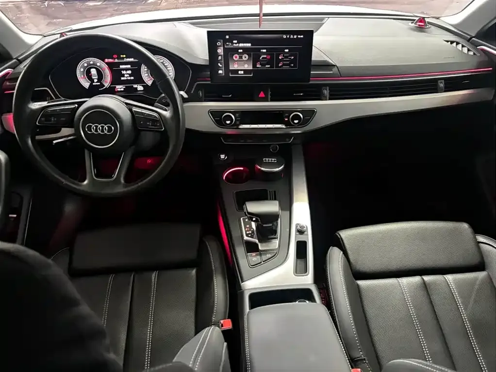 Audi A4L 2022 из CN, фото 9