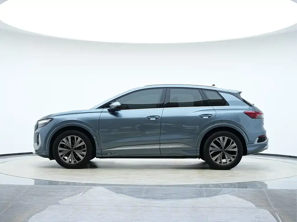 Audi Q4 e-tron 2023 из CN, фото 4