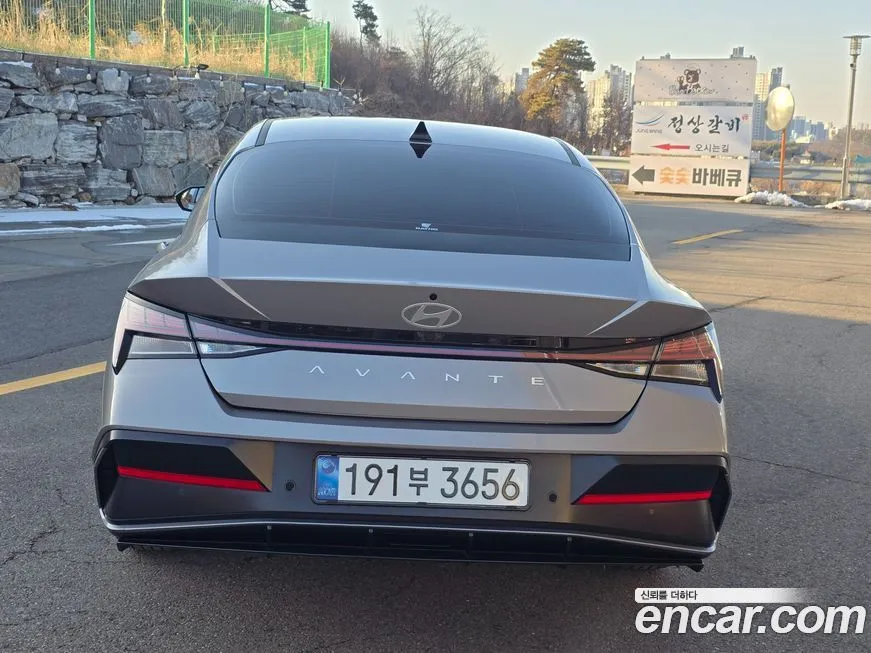 Hyundai AVANTE — фото 4