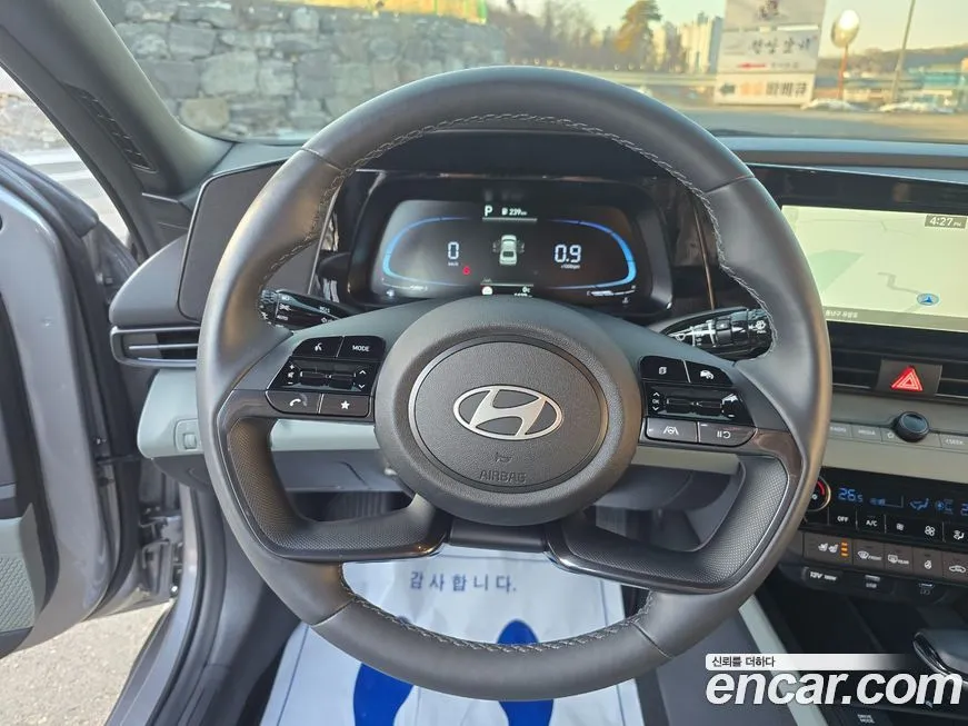 Hyundai AVANTE — фото 5