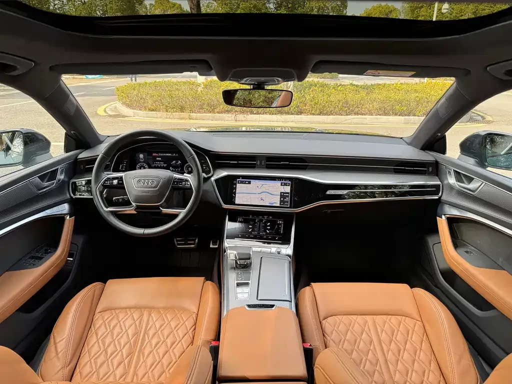 Audi A7L — фото 3