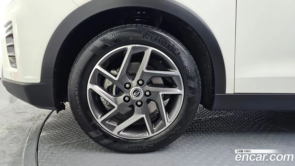 KG Mobility (Ssangyong) TIBOLI 2022 из KR, фото 6