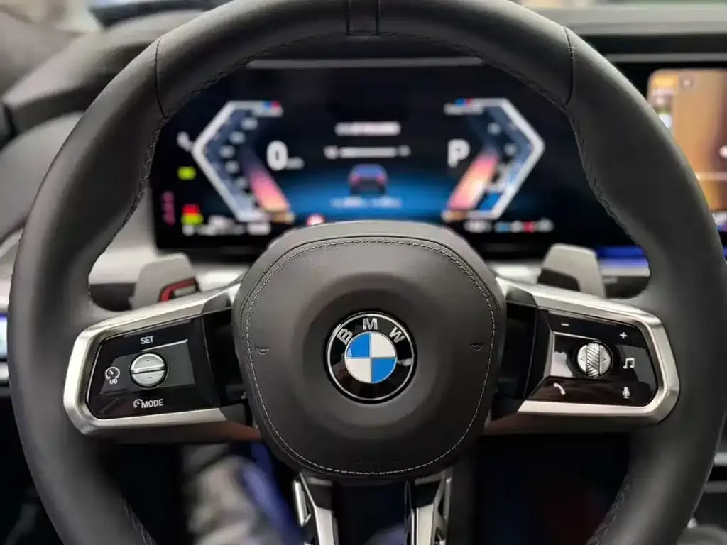 BMW 7 Series 2025 из CN, фото 2
