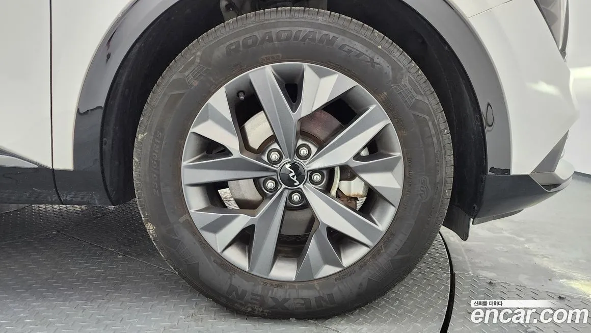 Kia Sportage — фото 6