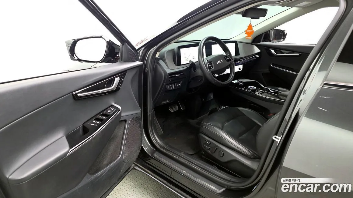 Kia EV6 — фото 4