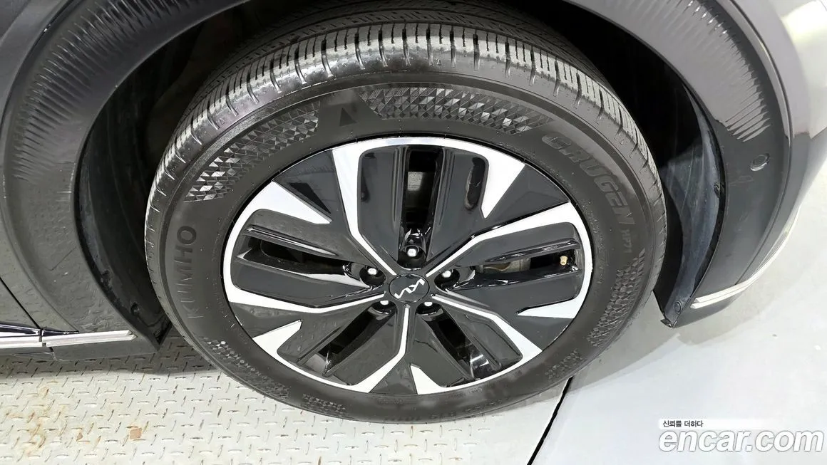 Kia EV6 — фото 7
