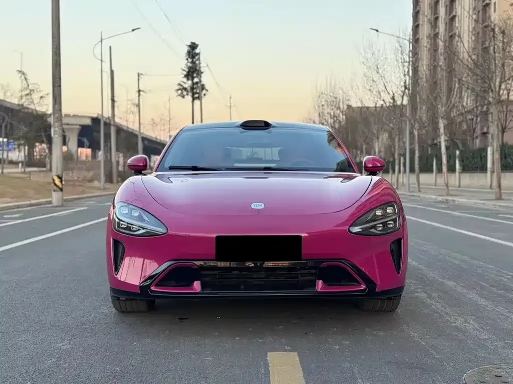 Xiaomi SU7 2025 из CN, фото 1