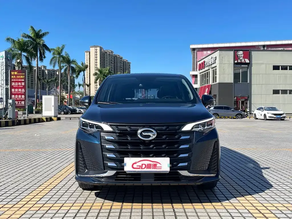 GAC Motor Trumpchi M6 — фото 3