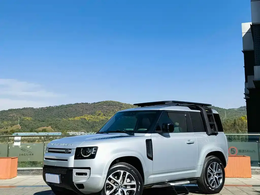 Land Rover Defender 2022 из CN, фото 1