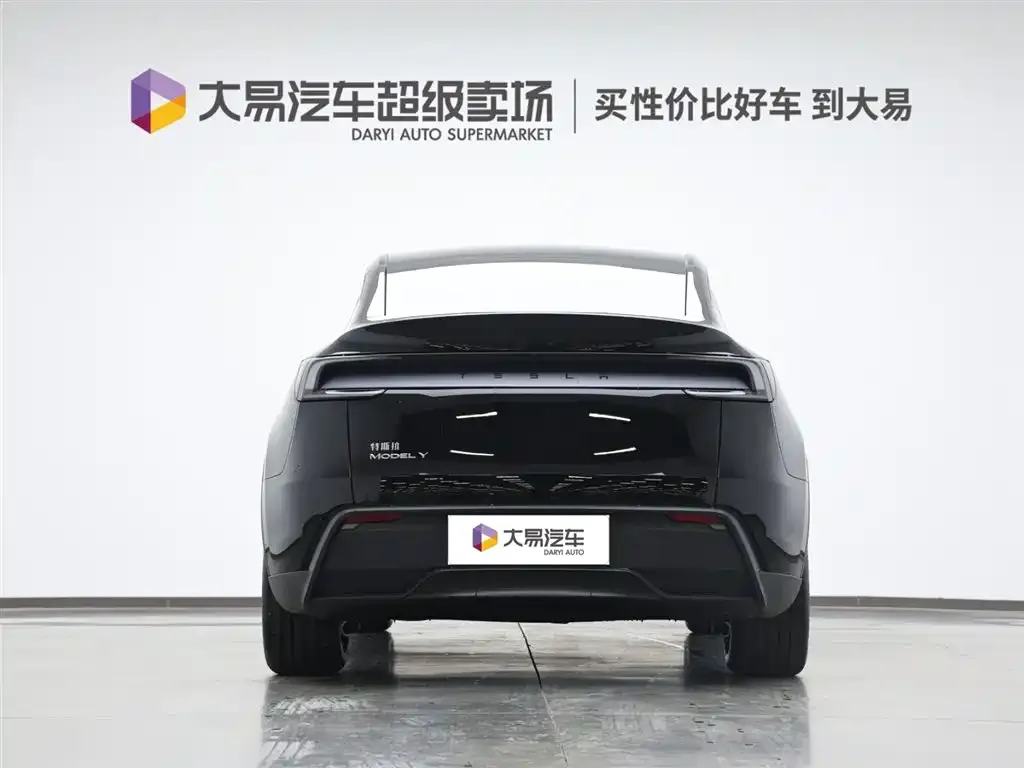 Tesla Model Y 2026 из CN, фото 2
