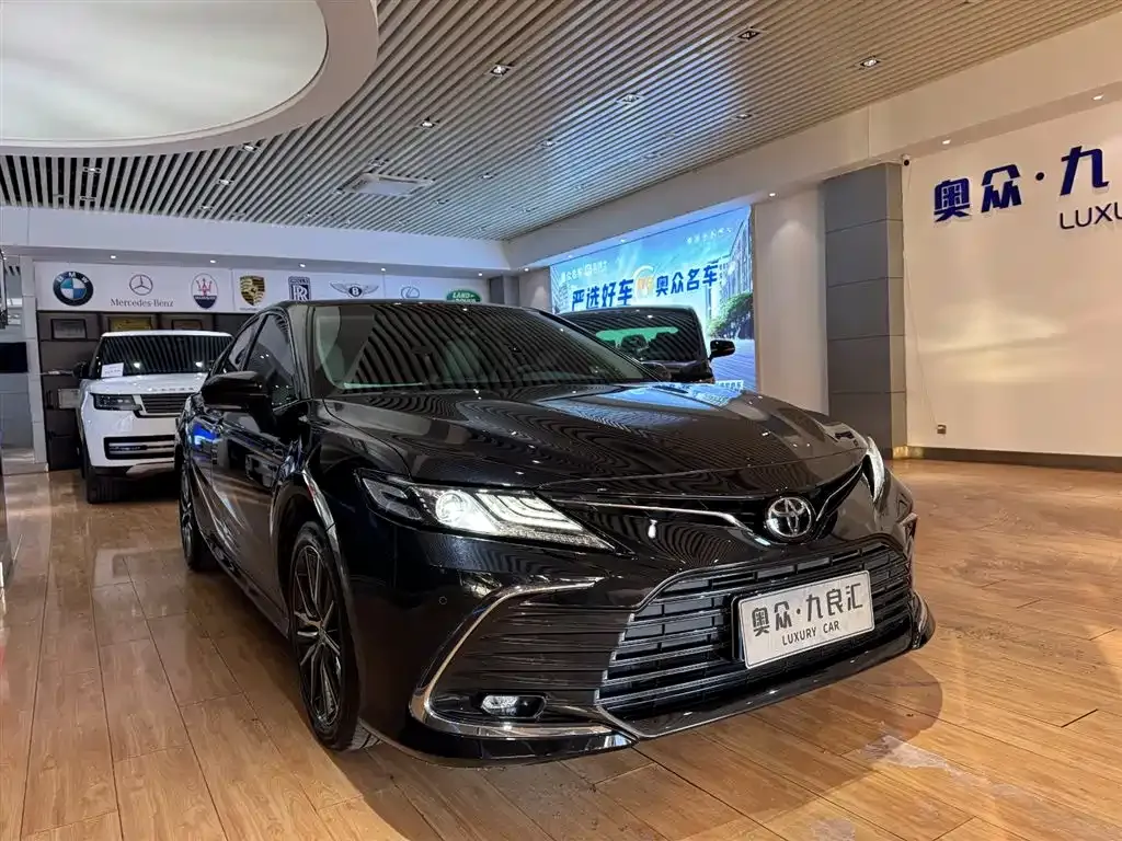 Toyota Camry 2022 из CN, фото 3