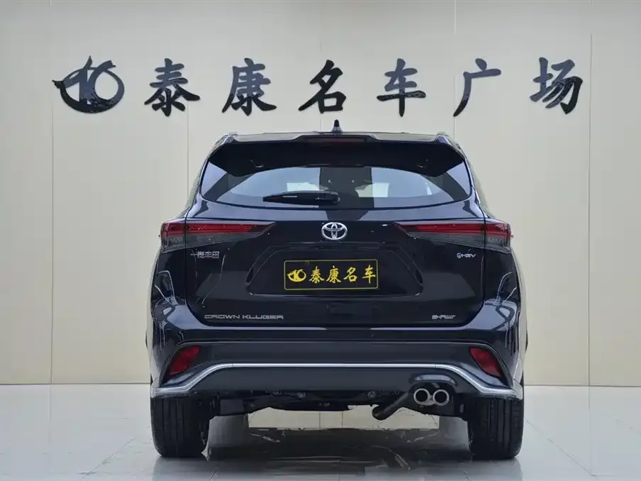 Toyota Crown Kluger 2026 из CN, фото 6
