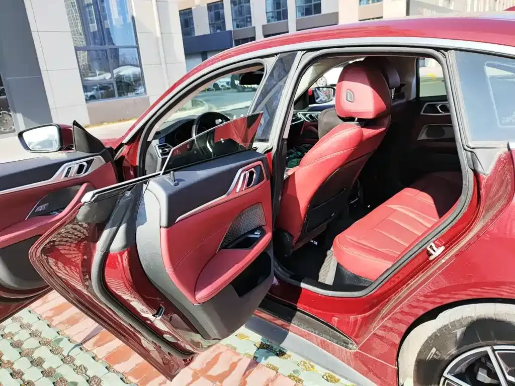 BMW 4 Series 2023 из CN, фото 8
