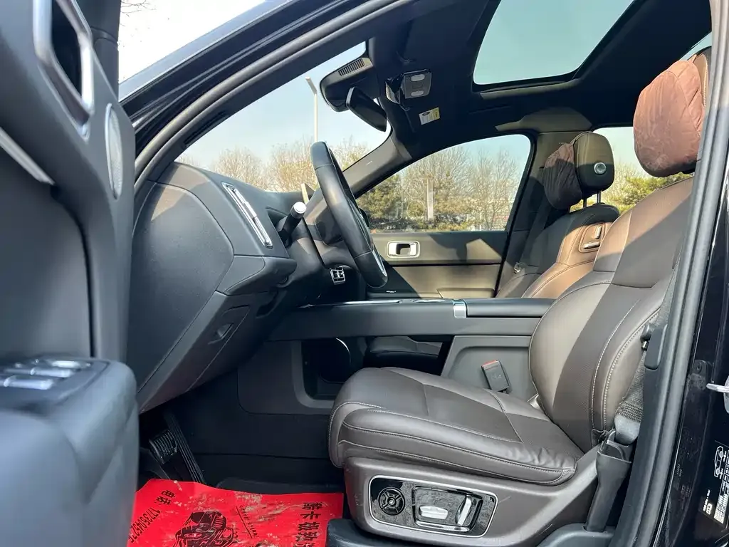 Li Auto L8 2023 из CN, фото 2