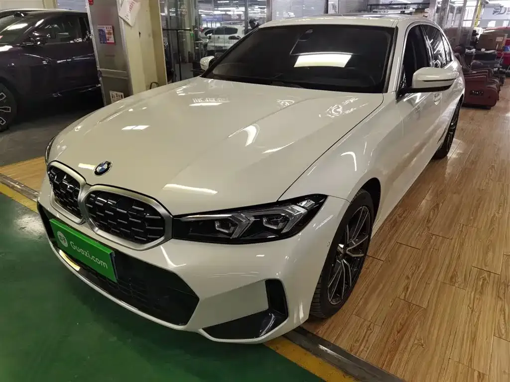 BMW 3 Series 2023 из CN, фото 1