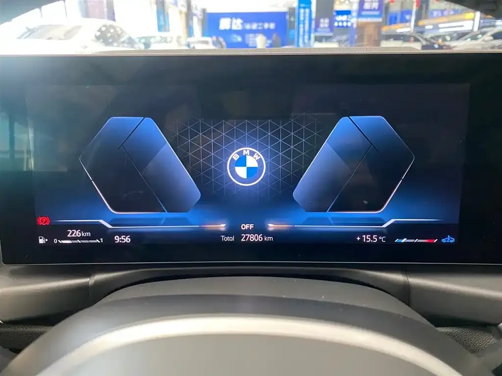 BMW 3 Series 2024 из CN, фото 10