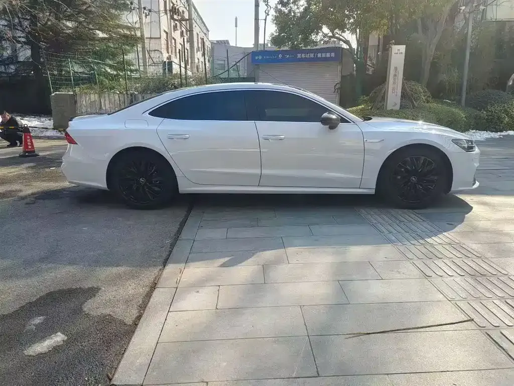 Audi A7L 2022 из CN, фото 7