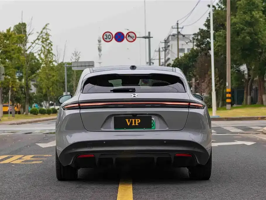 NIO ET5T 2024 из CN, фото 6