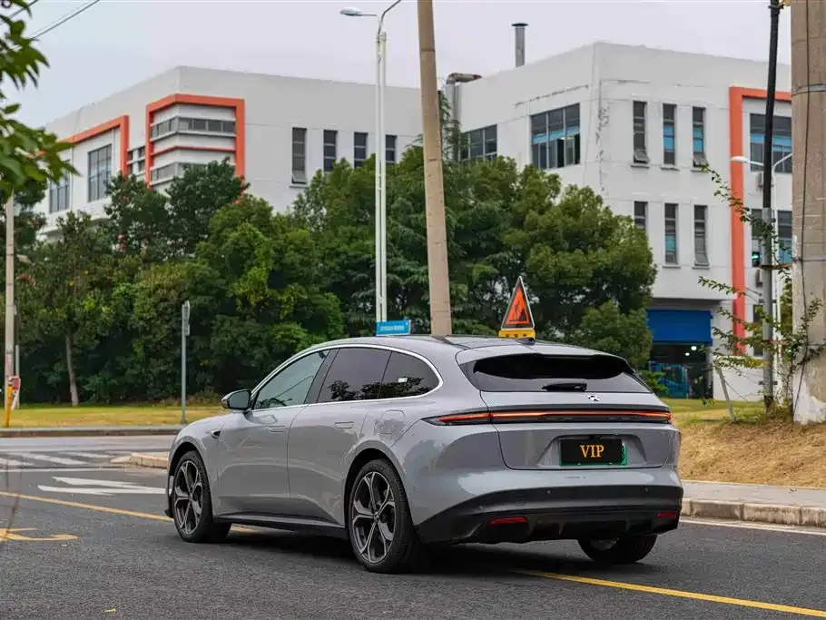 NIO ET5T 2024 из CN, фото 9