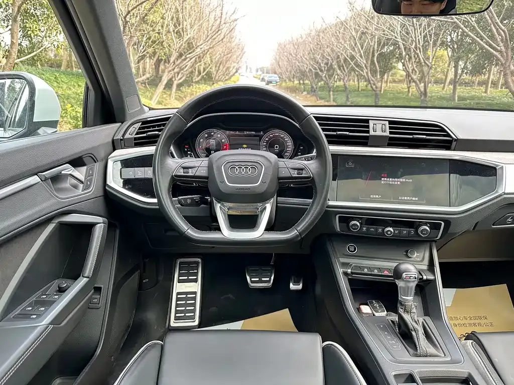 Audi Q3 2024 из CN, фото 8