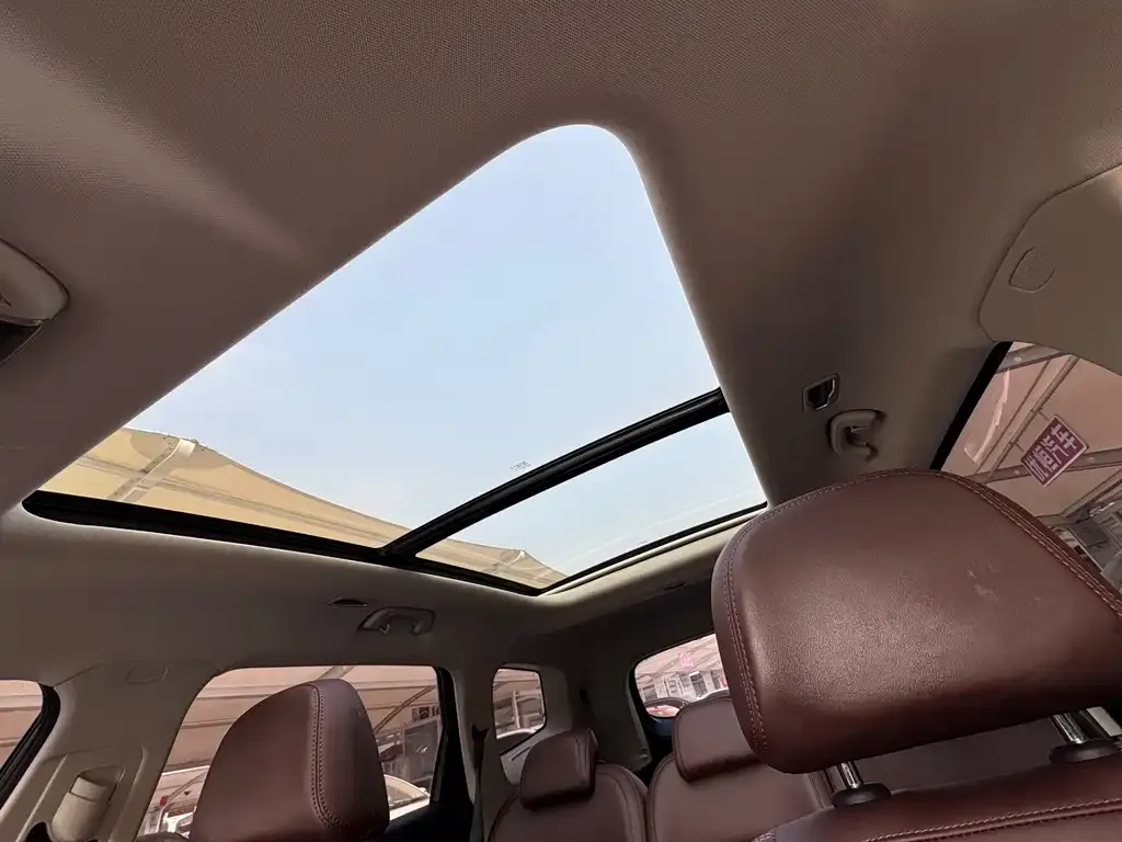 Geely Haoyue 2021 из CN, фото 2