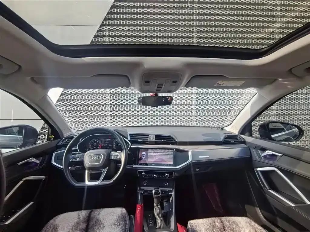Audi Q3 2023 из CN, фото 8