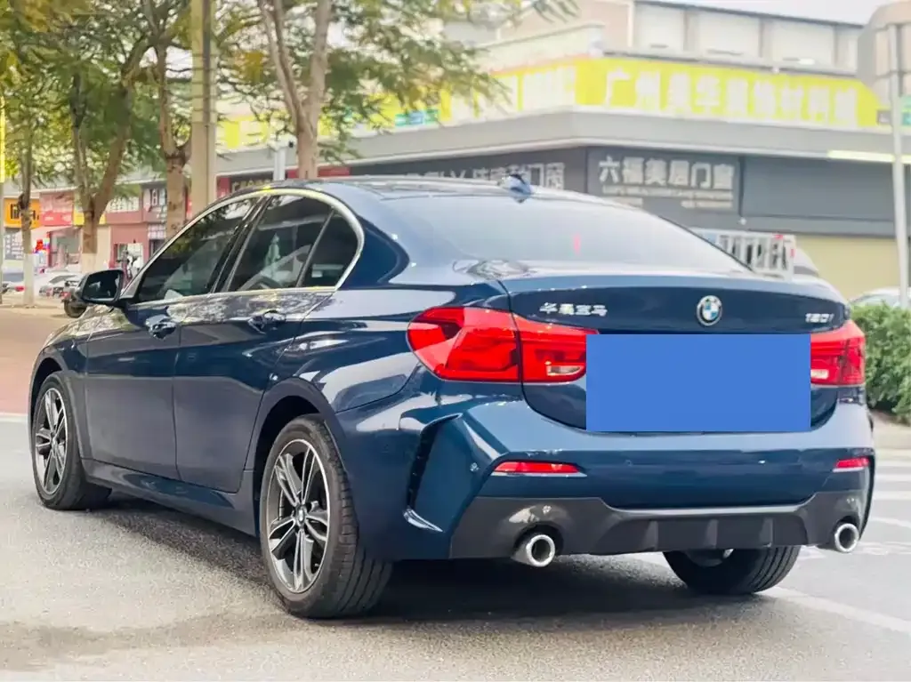 BMW 1 Series 2021 из CN, фото 5