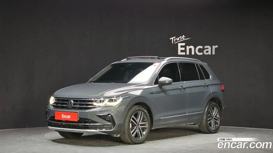 Volkswagen Tiguan — фото 1