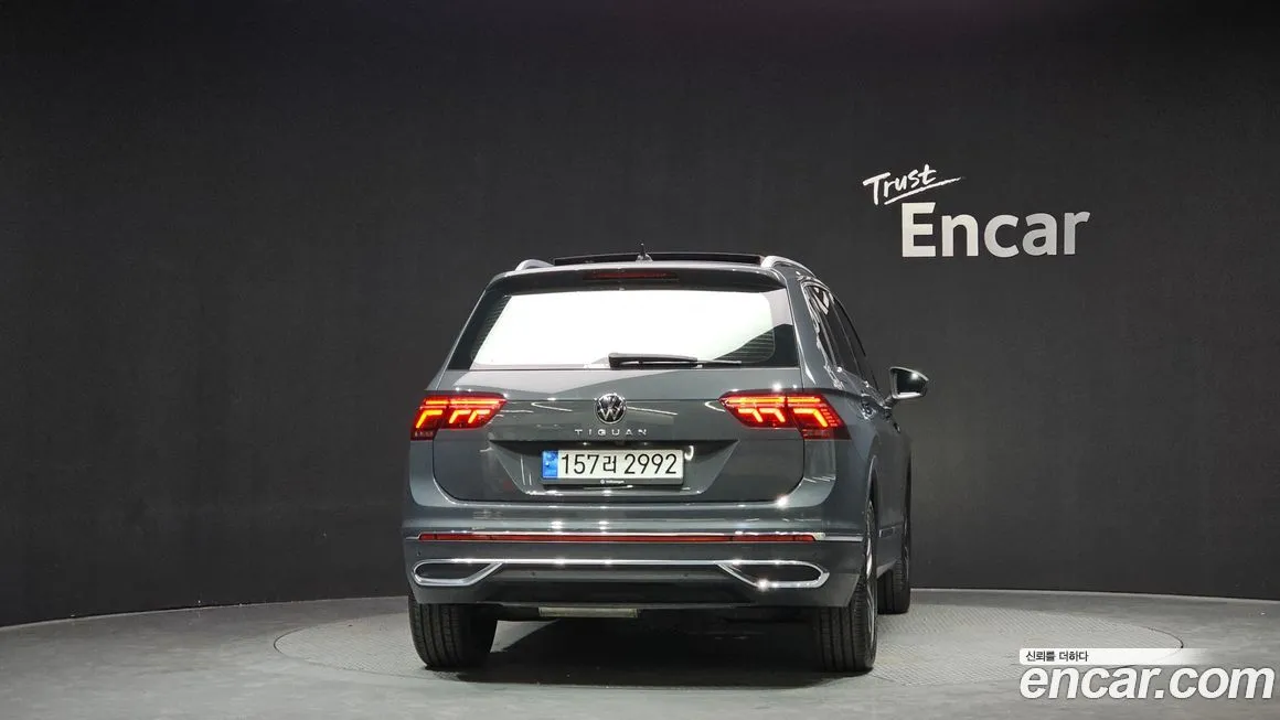 Volkswagen Tiguan — фото 4