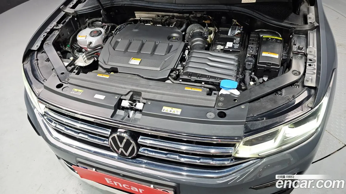 Volkswagen Tiguan — фото 7