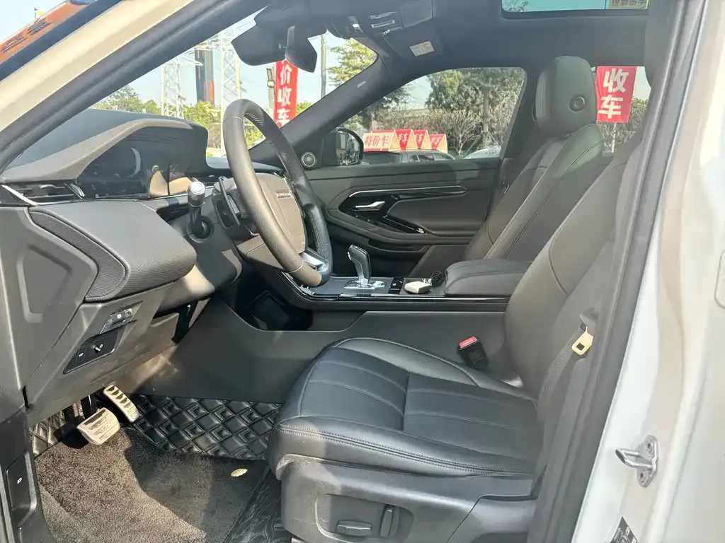 Land Rover Evoque 2021 из CN, фото 3