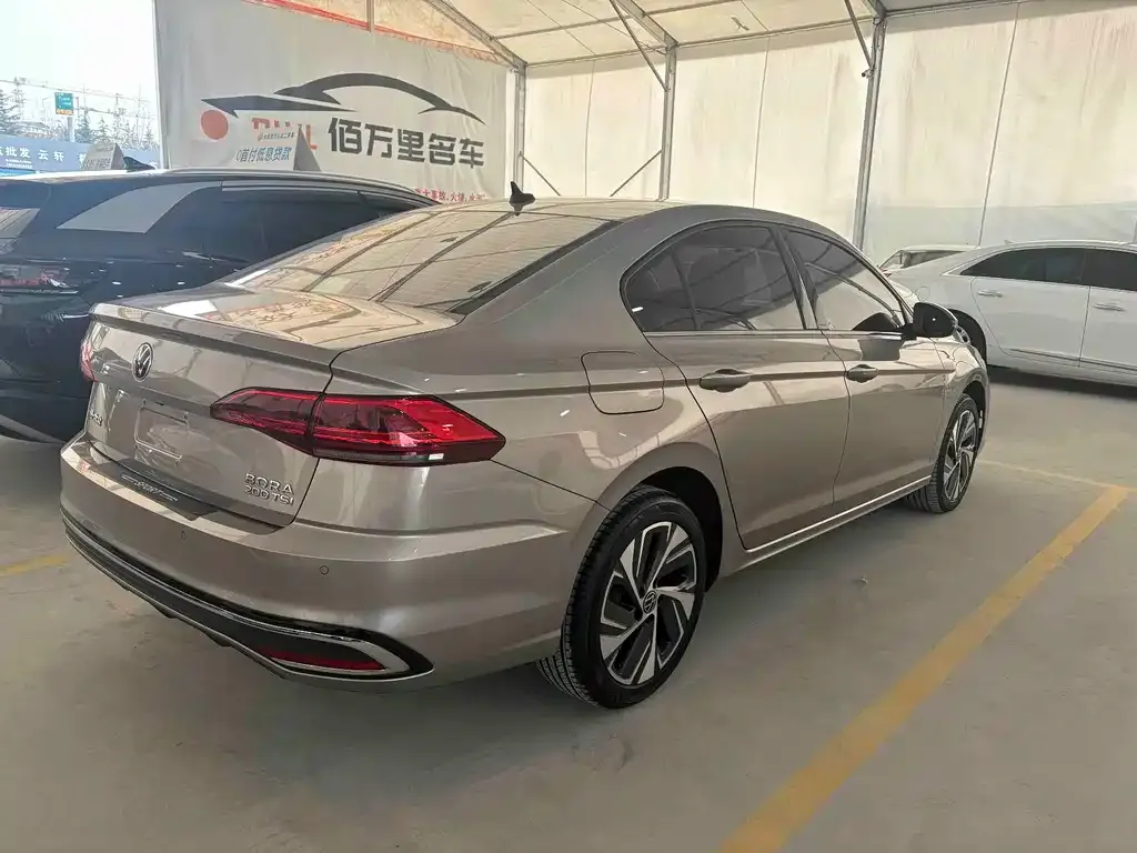 Volkswagen Bora 2023 из CN, фото 9